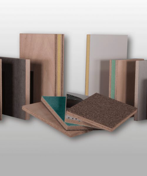 Pannello sandwich leggero con anima isolante per camper e nautica